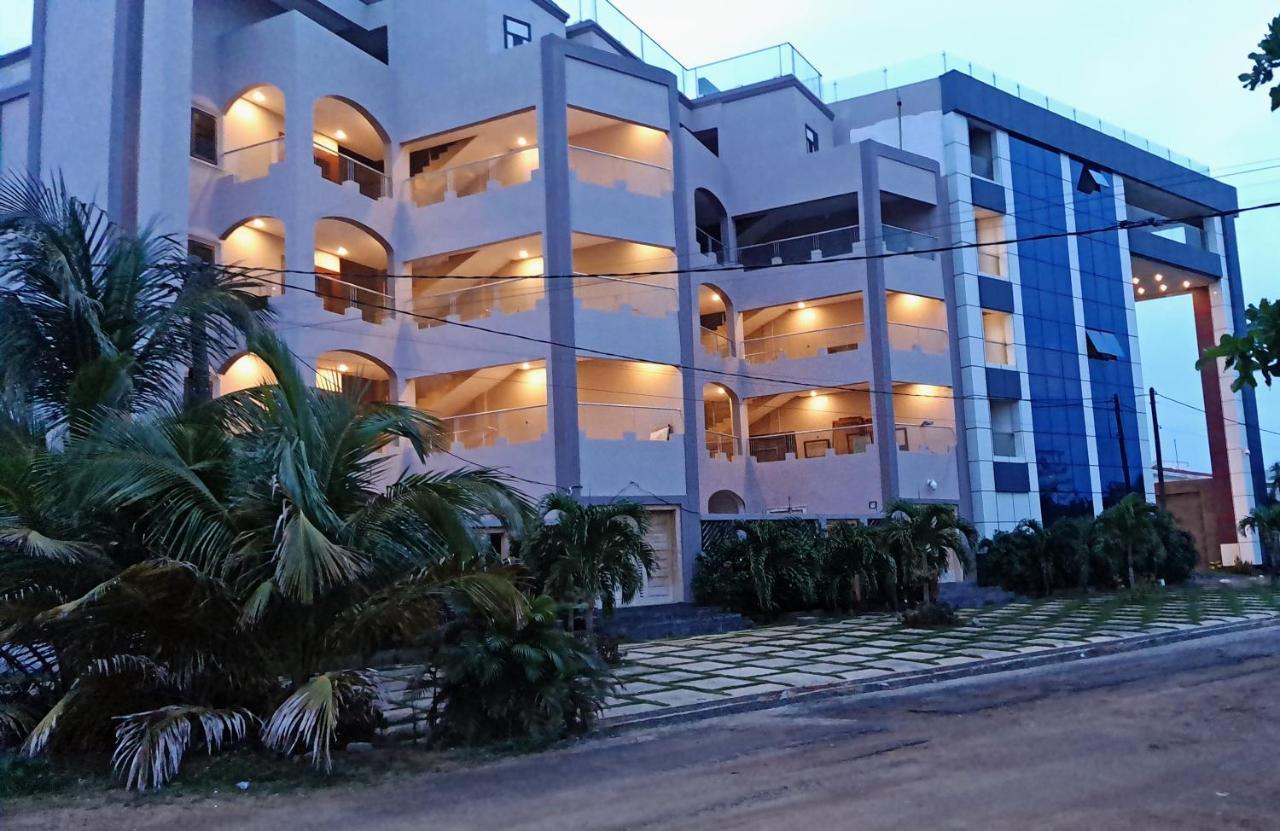 El Doria Hotel Baguida Exterior photo